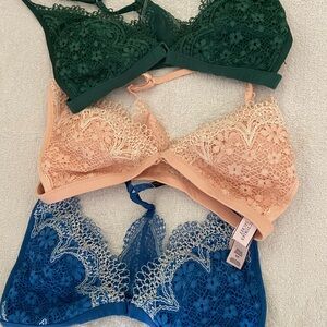 Victoria Secret Set of 4 Bralettes NWT SIZE S
